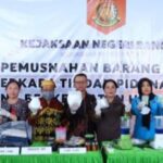 Musnahkan BB Tindak Pidana Umum, Wabup Bangka Apresiasi Kajari Bangka