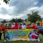 Meriahkan Senam Sehat Bersama Masyarakat, Radmida Dawam Berikan Doorprize