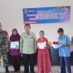 Laksanakan Pendampingan BLT-DD, Babinsa Harap Bantuan Dimanfaatkan dengan Sebaik