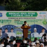Ratusan Masyarakat Sholat Idul Fitri di ATM Pangkalpinang
