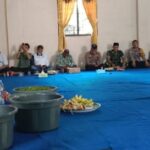 Babinsa Hadiri Acara Selamatan Kampong Batu Itam