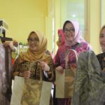 Tampilkan Ciri Khas Bateng dan Berpotensi Go International, Ketua IAD Babel Kagum dengan Produk Dekranasda Bateng