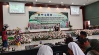 Wujud Nyata Toleransi, Enam Agama Wisuda Bareng 