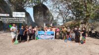 Babinsa Tanjong Tinggi Laksanakan Gotong Royong di Tempat Syuting Film Laskar Pelangi 