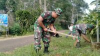 Jaga Kebersihan, Koramil 414-05/Kelapa Kampit Gelar Karya Bakti 