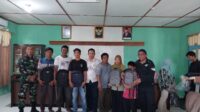 Serda Imam Dampingi Disdik Beltim Bagikan Perlengkapan Sekolah Kepada Pelajar di Desa Pulau Buku Limau