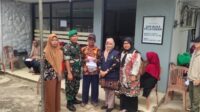 Babinsa Koramil Gantung Monitoring Pembagian Bantuan Sosial El Nino di Desa Limbongan