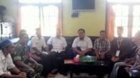 Tingkatkan Kerjasama, Babinsa dan Bhabinkamtibmas Komsos Bersama Perangkat Desa Pulau Seliu