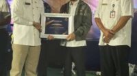 Pemkab Bateng Raih Penghargaan Keterbukaan Informasi Publik Informatif dari KI Babel