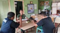Ciptakan Situasi Kondusif Jelang Pemilu 2024, Babinsa Komsos dengan Anggota Panwaslu Belitung