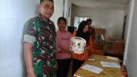 Babinsa Lenggang Dampingi Penyaluran Bantuan Hibah dari Kementerian ESDM