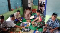 Babinsa Pelepak Pute Hadiri Acara Selamatan Kampung di Dusun Aik Kalak Tahun 2024