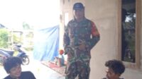Babinsa Koramil 04/Membalong Komsos Pasca Pemilu Guna Pantau Situasi di Wilayah Binaan