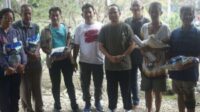 Jelang Imlek, 120 Masyarakat Benteng Terima Bantuan Beras