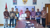 Pj Bupati Bangka Serahkan LKPD ke BPK Bangka Belitung