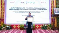 Terima Penghargaan Dari KPK, Lusje: Kita Berhasil Menjadi Pemda Tertinggi Wilayah II