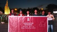 Rohmat Yusuf Bersama Team Homeditor.id Melakukan Kegiatan Berbagi Takjil di Bulan Ramadhan