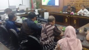 Adet Mastur Pertanyakan Penetapan Batas Kawasan Hutan Ke Dirjen Planologi KLHK