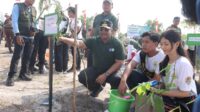Pj Gubernur Safrizal ZA Tanam 1 Juta Pohon dalam 6 Bulan di Babel