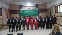 Ketua Pengadilan Tinggi Babel Ambil Sumpah Tujuh Advokat dari PPKHI
