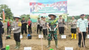 Danrem 042/Gapu Dukung Program Polri: Ketahanan Pangan untuk Masa Depan Bangsa