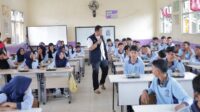 Pj Wali Kota Pangkalpinang Uji Coba Program Makan Siang Bergizi Gratis di Sekolah