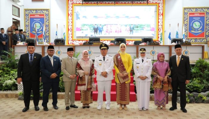 Gubernur Hidayat Sampaikan Pidato Perdana di Paripurna DPRD Babel