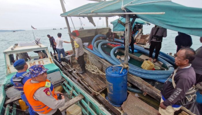 Pekerja Ponton Timah Hilang di Perairan Penganak