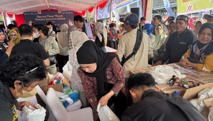 Pemprov Sumsel dan BSB Gelar Pasar Murah Kendalikan Inflasi