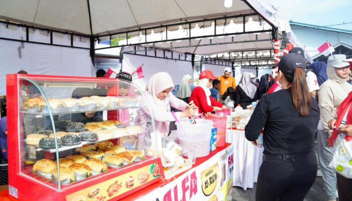 Dagangan Laris Manis, UMKM Senang Ikut Bazar HUT ke-49 PT Timah