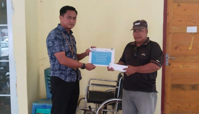 PT Timah Salurkan Bantuan Biaya Pengobatan untuk Warga Karimun