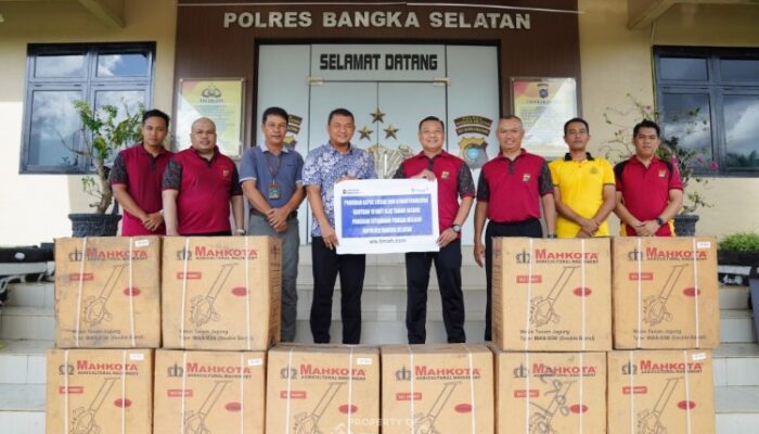 PT Timah Serahkan Mesin Tanam Jagung untuk Polres Bangka Selatan
