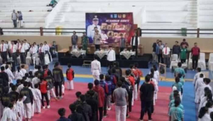 Piala Bupati Bangka Tengah Diperebutkan 407 Karateka di Kejuaraan Karate Open 2025