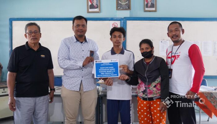 Dukung Generasi Muda Berprestasi, PT TIMAH Tbk Berikan Beasiswa Pendidikan untuk Pelajar SMA di Pangkalpinang