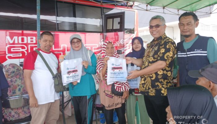 Mobil Sehat PT Timah Hadir di Bazar UMKM Bozem Mentok, Warga Antusias Periksa Kesehatan Gratis