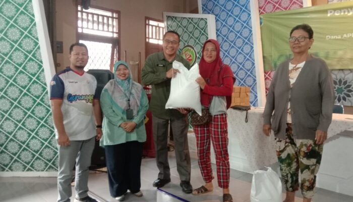 Pemkot Pangkalpinang Salurkan Beras Cadangan Pangan untuk 2.500 Keluarga