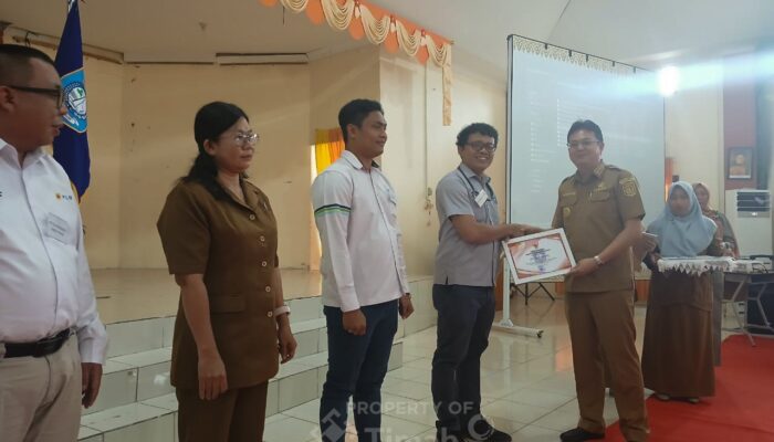 Kontribusi Besar ke PAD, PT Timah Terima Penghargaan Pajak dari Pemkab Bangka Barat