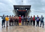Lanal Babel dan PT Timah Kirim Lima Excavator untuk Pemulihan Pascabencana Sumatera Utara