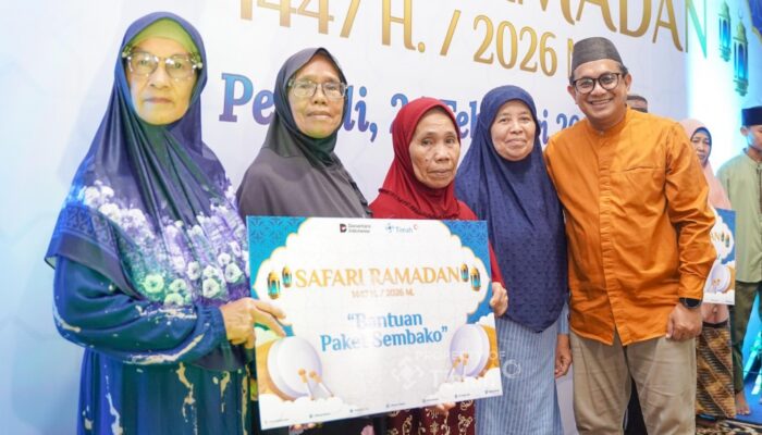 PT Timah Salurkan Ratusan Paket Sembako untuk Warga Bangka