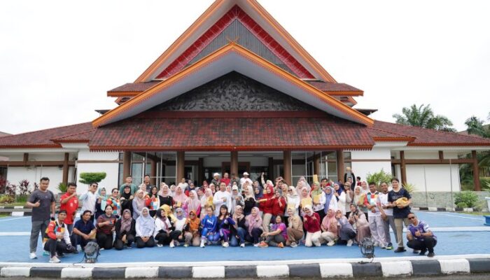 Sambut Ramadan, Sekretariat DPRD Babel Gelar Gotong Royong hingga Halal Bihalal