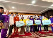 4 Mahasiswa Institut Pahlawan 12 Terima Beasiswa, Bank Sumsel Babel Syariah Kucurkan Rp16,8 Juta