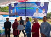Dinsos Pangkalpinang Salurkan Bansos untuk 249 Nelayan Terdampak Cuaca Ekstrem