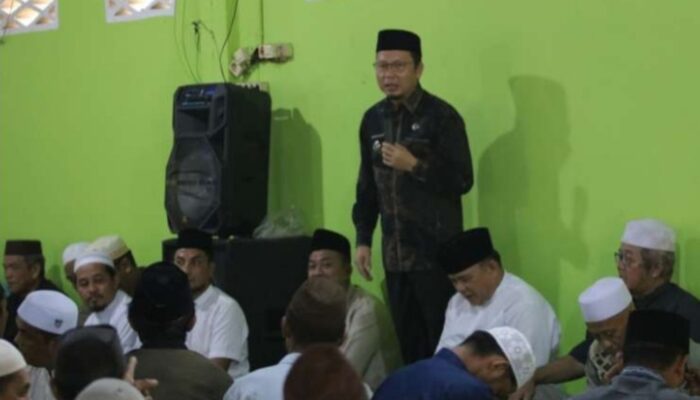 Nganggung Nujuh Hari di Desa Sungkap, Bupati Algafry Apresiasi Kebersamaan Warga