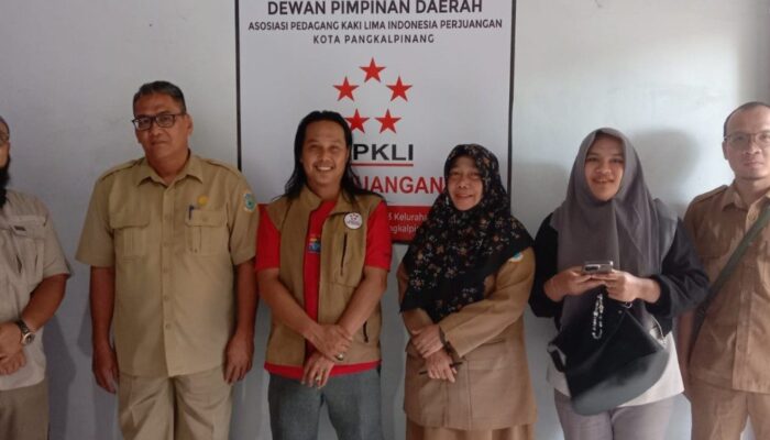 Kesbangpol Pangkalpinang Sambangi Sekretariat APKLI, Pastikan Organisasi Tetap Aktif