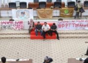 Mahasiswa Sampaikan Sejumlah Tuntutan ke DPRD Babel, dari PLTN hingga Nasib Guru