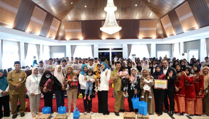 Puncak Hari Anak Nasional di Babel Berakhir Meriah, Noni Hidayat Ajak Anak Raih Prestasi Setinggi Mungkin