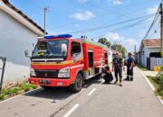 PT Timah Salurkan Air Bersih ke Warga dan Ponpes di Pangkalpinang
