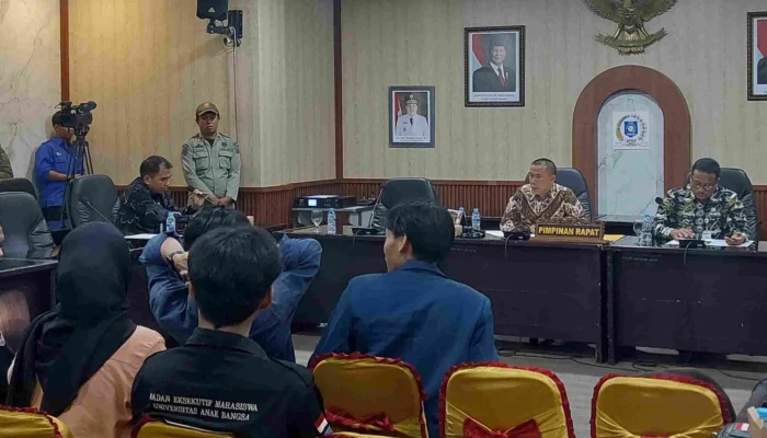 DPRD Babel Minta Pemprov Tindaklanjuti 23 Tuntutan Aliansi BEM