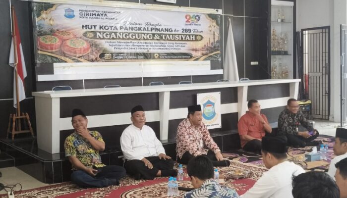 Nganggung dan Tausiyah Bersama ASN Girimaya, Prof Udin Tekankan Kebersamaan